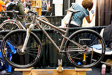Funk titanium pivotless design bike
