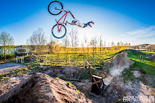 Simon Johansson sending a sick SSG to space!

www.andrenordblom.se
www.facebook.com/photographerandrenordblom