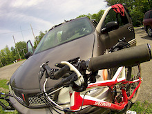 My new Twenty6 brake levers.....BEEP BEEP scrap........BEEP...90$ away.....shit!